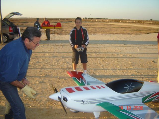 Download J.Luisy lvaro (640Wx480H)